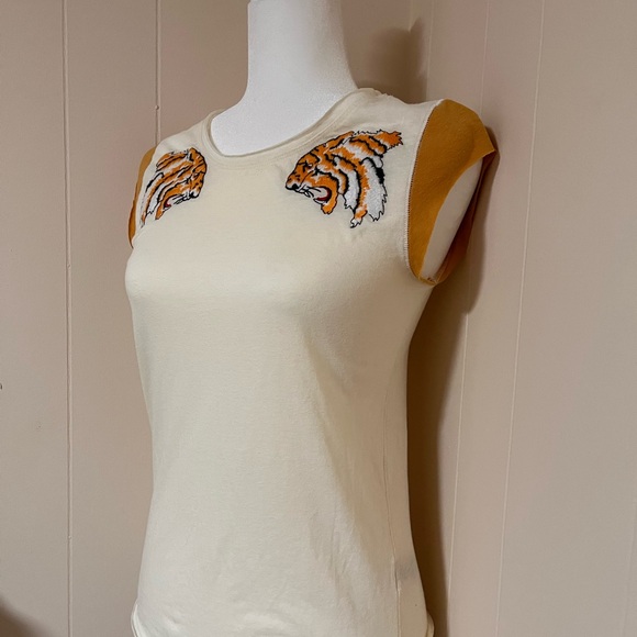 We the Free tiger appliqué tee. - Picture 2 of 12